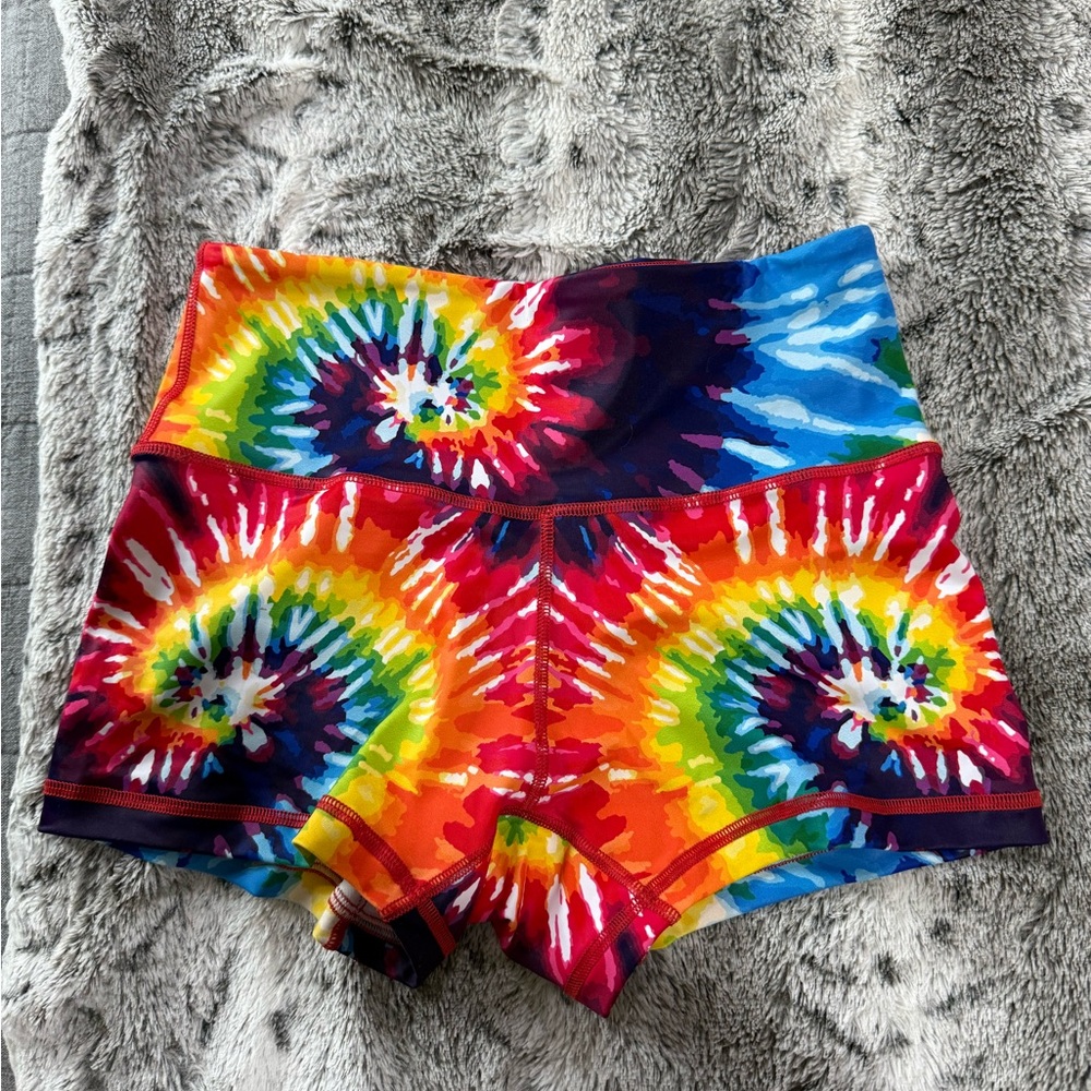 Colorful Tie-Dye Women's workout Shorts